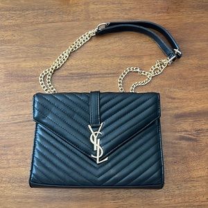 Crossbody bag